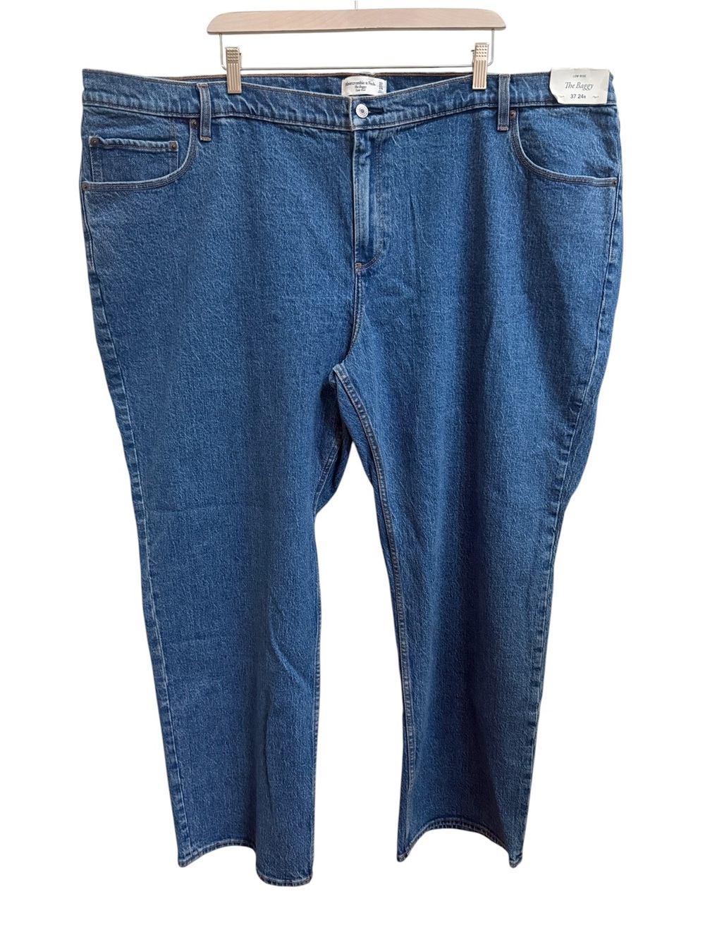 Abercrombie & Fitch medium wash Low Rise Baggy Jean size 24R plus size